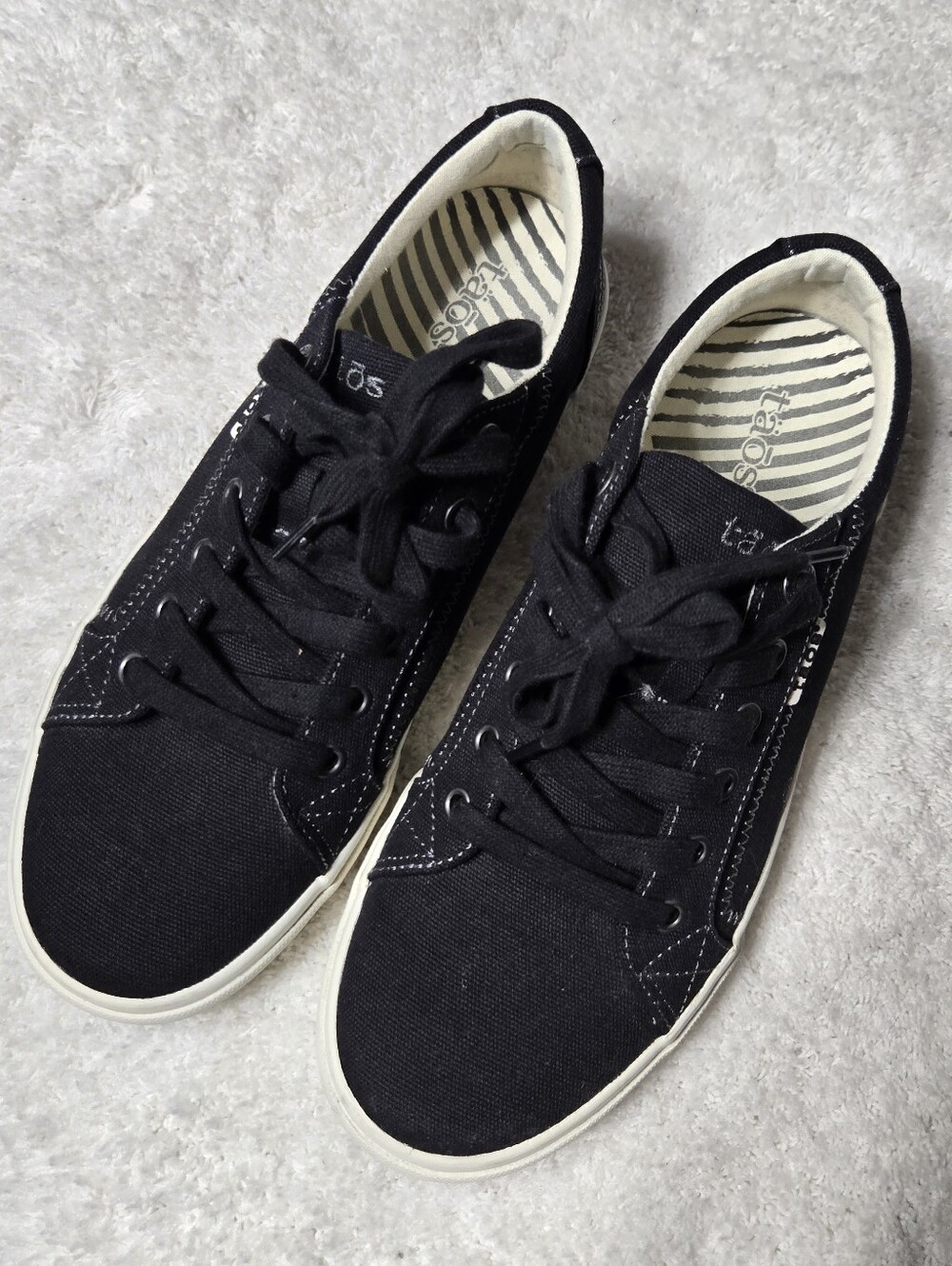 Taos Women's Plim Soul Sneakers Canvas Black Sz 10 New - Picture 8 of 11